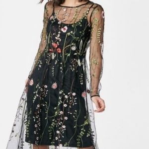 JustFab Black Dress w/ Floral Embroidery (M)
